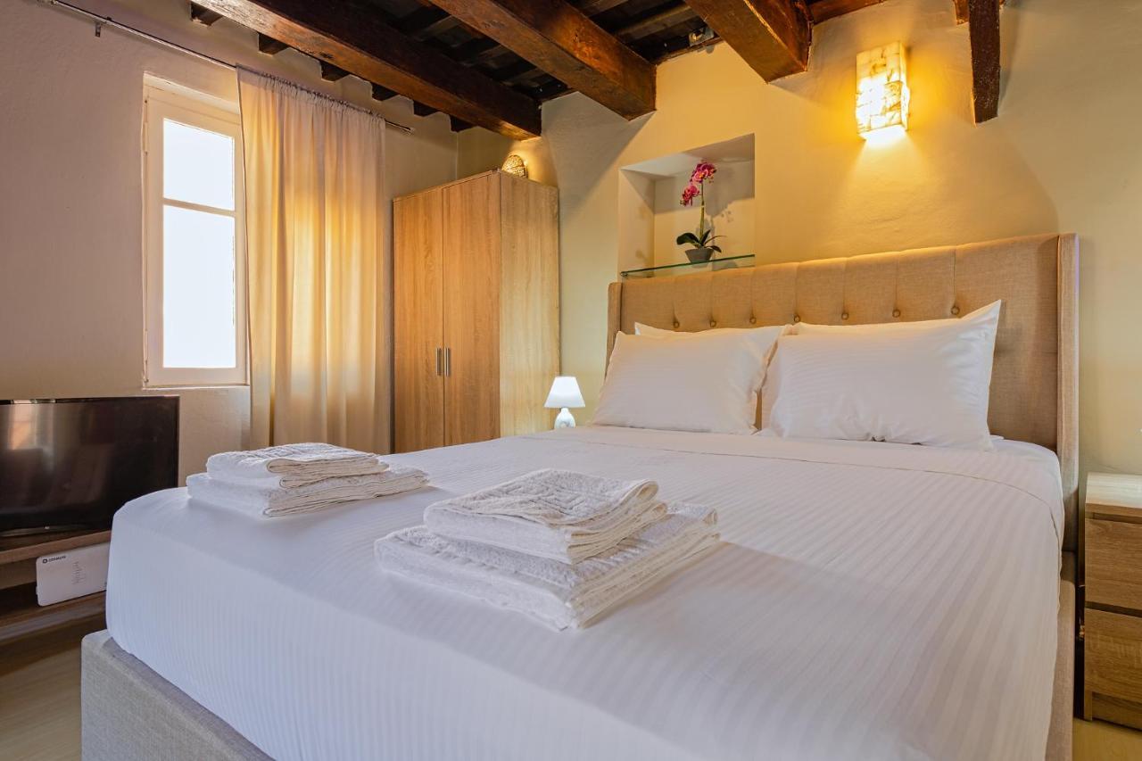 Ydragogeio Rooms Old Town Chania  Exterior foto